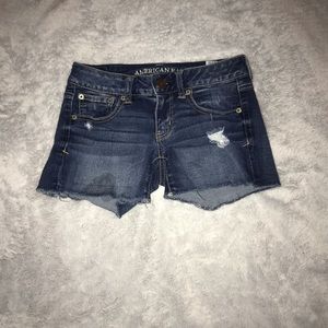American Eagle shorts!